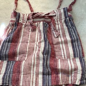 cute top *CAN BE A SKIRT OR A TOP* adjustable straps